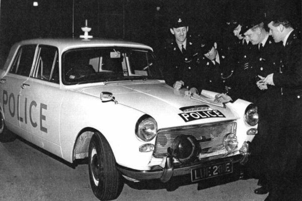 NARPO Warwickshire Your local branch of the National Association of Retired Police Officers At NARPO Warwickshire, we value the service and commitment you gave to policing in Warwickshire.