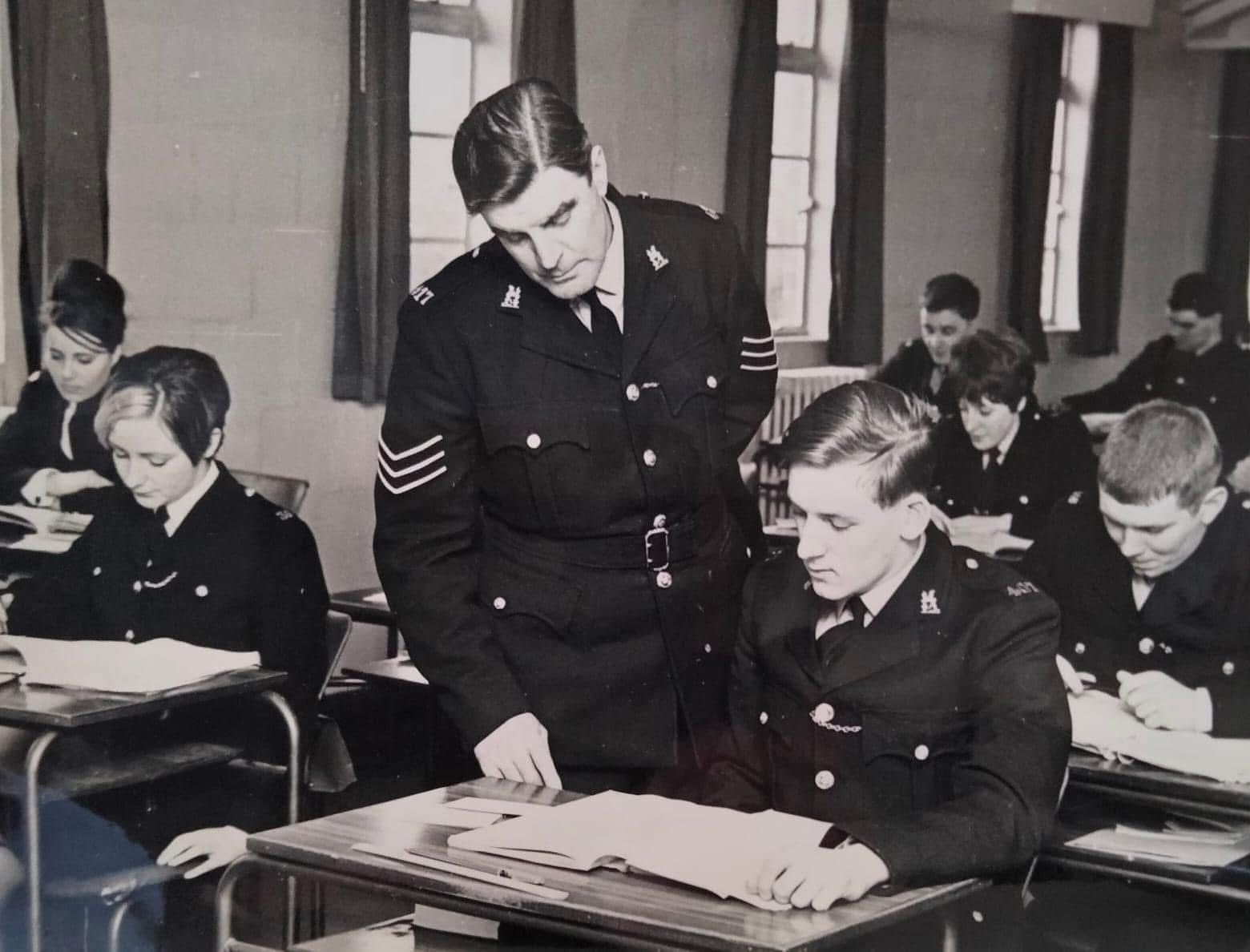 NARPO Warwickshire Your local branch of the National Association of Retired Police Officers At NARPO Warwickshire, we value the service and commitment you gave to policing in Warwickshire.